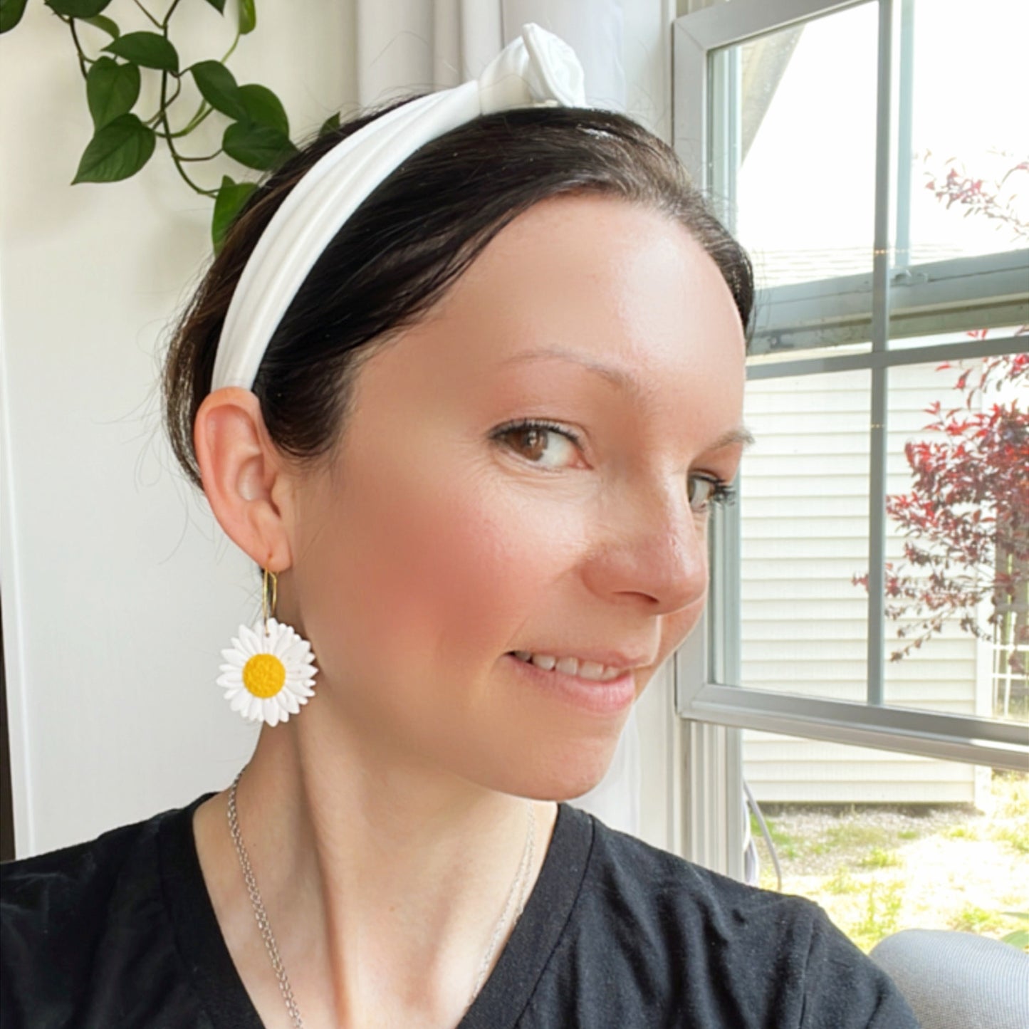 daisy flower hoop earrings