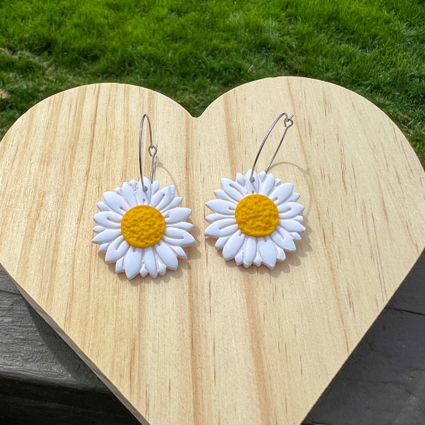 daisy floral hoop earrings