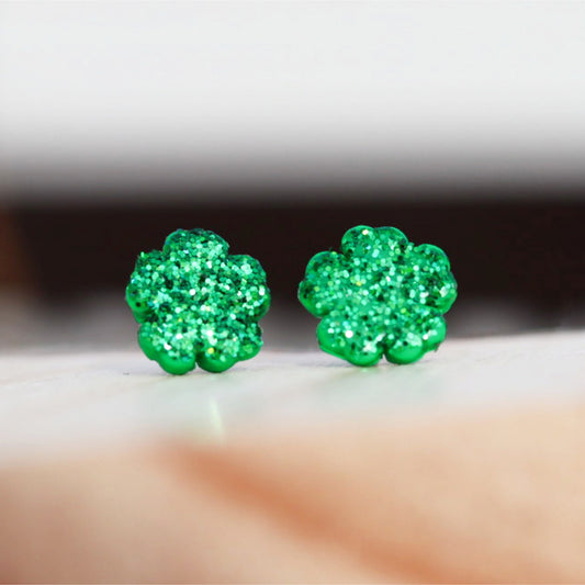 glitter shamrock stud earrings