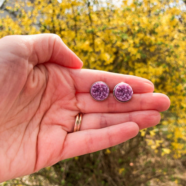 light purple stud earrings