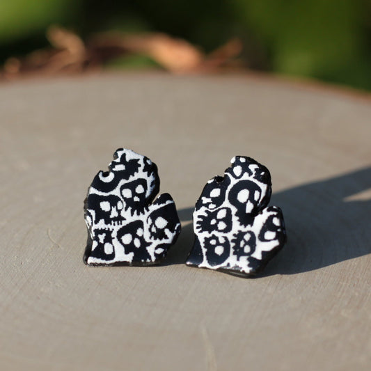 michigan clay skull stud earrings