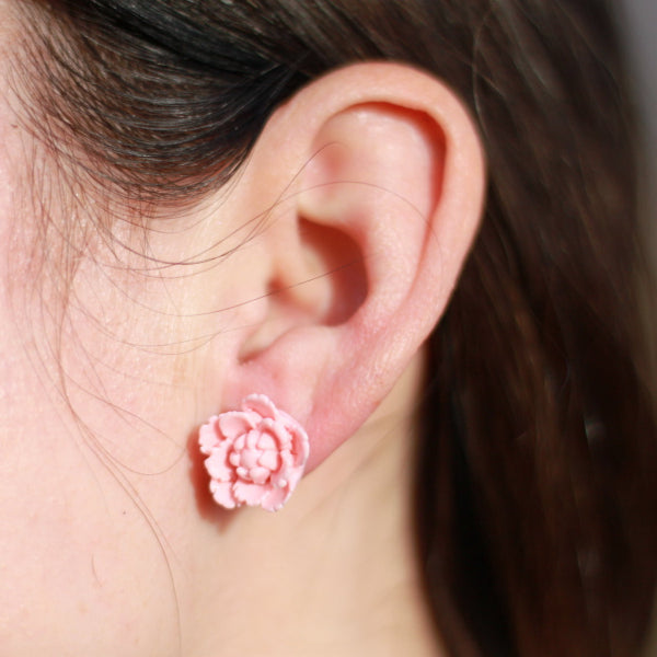 pretty pink floral earrings