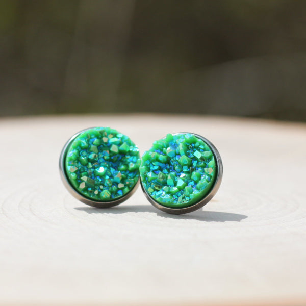 green druzy stud earrings