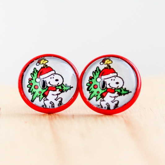 snoopy christmas tree stud earrings