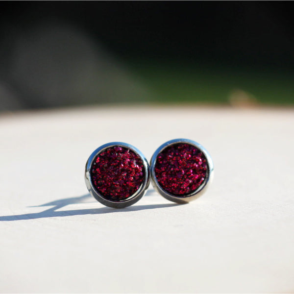 8mm maroon stud earrings