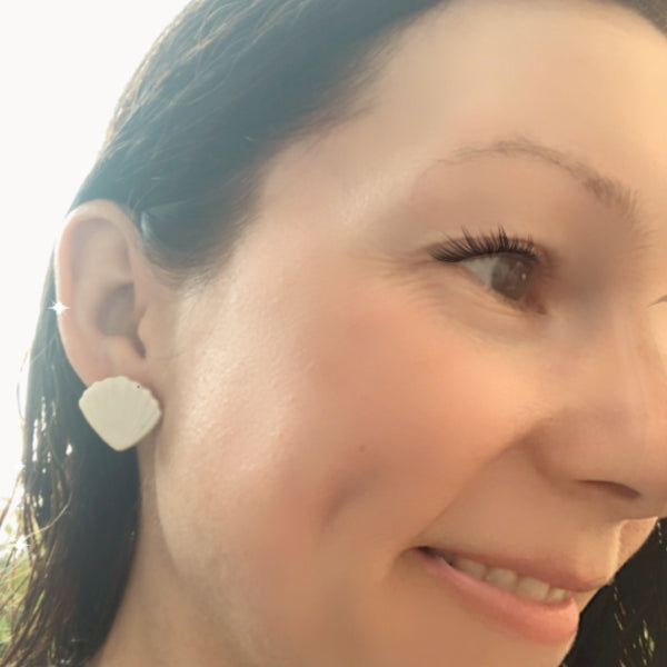 pearl seashell earrings